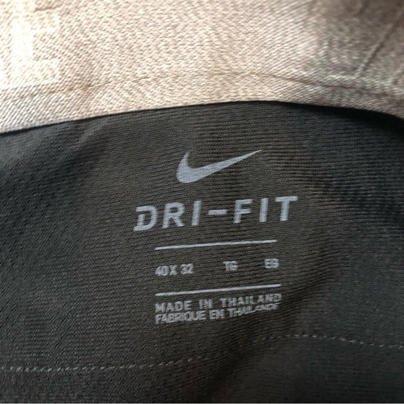 Nike Dri Fit Black Golf Pants Size 40 - Picture 2 of 4